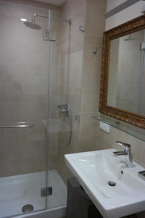 The White Loft Apartment Tbilisi Room photo